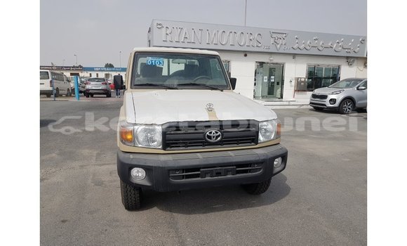 Buy Import Toyota Land Cruiser Beige Car in Import - Dubai in Belait Buy Import Toyota Land Cruiser Beige Car in Import - Dubai in Belait