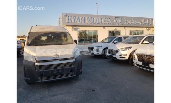 Buy Import Toyota Hiace White Car in Import - Dubai in Belait Buy Import Toyota Hiace White Car in Import - Dubai in Belait