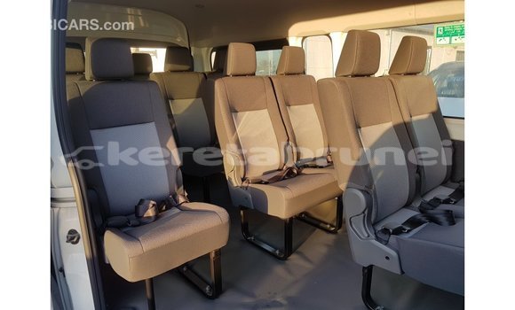 Buy Import Toyota Hiace White Car in Import - Dubai in Belait Buy Import Toyota Hiace White Car in Import - Dubai in Belait