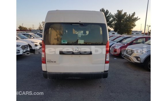 Buy Import Toyota Hiace White Car in Import - Dubai in Belait Buy Import Toyota Hiace White Car in Import - Dubai in Belait