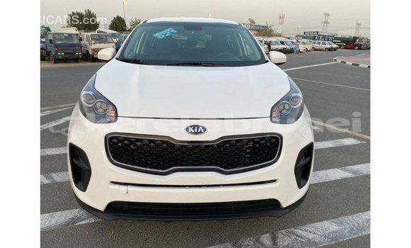 Buy Import Kia Sportage White Car in Import - Dubai in Belait Buy Import Kia Sportage White Car in Import - Dubai in Belait