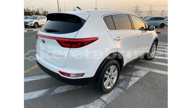 Big with watermark kia sportage belait import dubai 3362