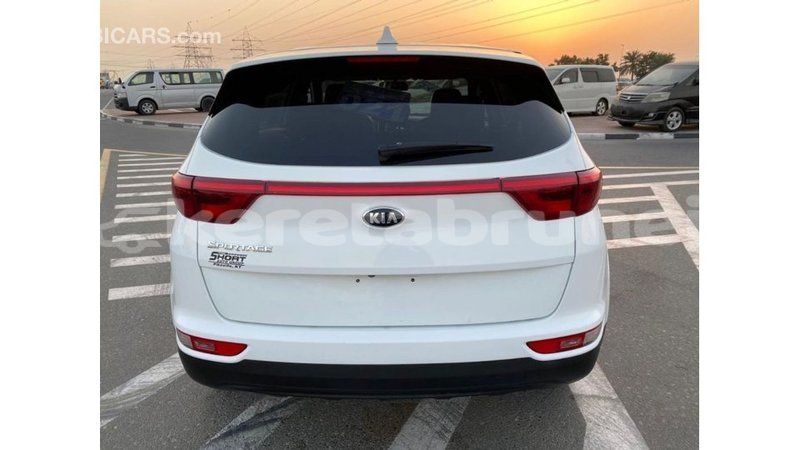 Big with watermark kia sportage belait import dubai 3362