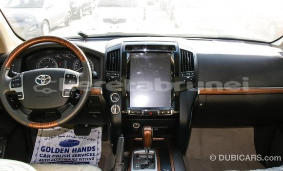 Buy Import Toyota Land Cruiser Other Car in Import - Dubai in Belait Buy Import Toyota Land Cruiser Other Car in Import - Dubai in Belait