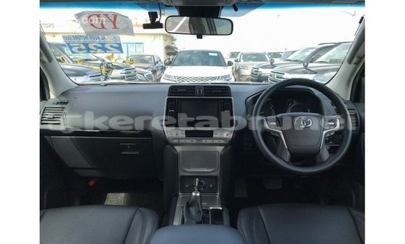 Buy Import Toyota Prado Black Car in Import - Dubai in Belait Buy Import Toyota Prado Black Car in Import - Dubai in Belait