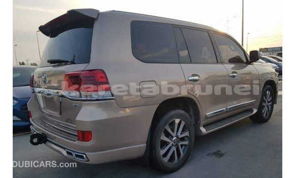 Buy Import Toyota Land Cruiser Other Car in Import - Dubai in Belait Buy Import Toyota Land Cruiser Other Car in Import - Dubai in Belait
