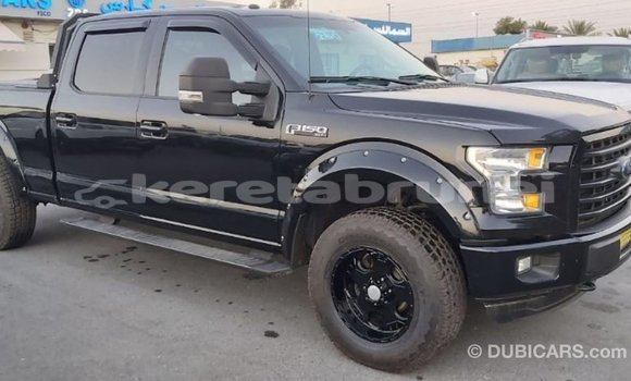 Buy Import Ford V8 Black Car in Import - Dubai in Belait Buy Import Ford V8 Black Car in Import - Dubai in Belait