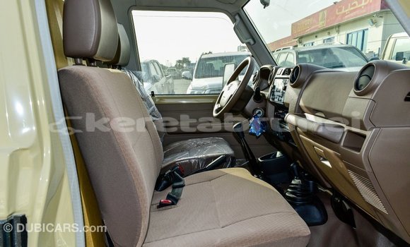 Buy Import Toyota Land Cruiser Beige Car in Import - Dubai in Belait Buy Import Toyota Land Cruiser Beige Car in Import - Dubai in Belait