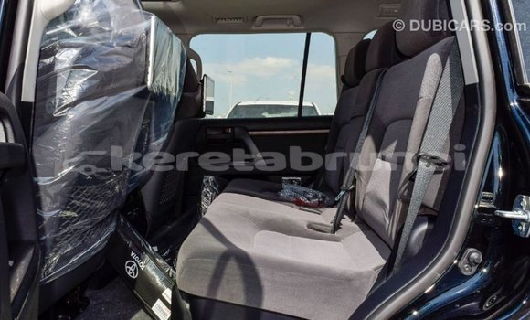 Buy Import Toyota Land Cruiser Black Car in Import - Dubai in Belait Buy Import Toyota Land Cruiser Black Car in Import - Dubai in Belait