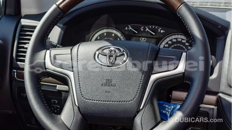 Big with watermark toyota land cruiser belait import dubai 3392