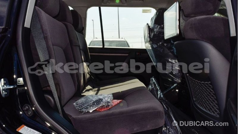 Big with watermark toyota land cruiser belait import dubai 3392