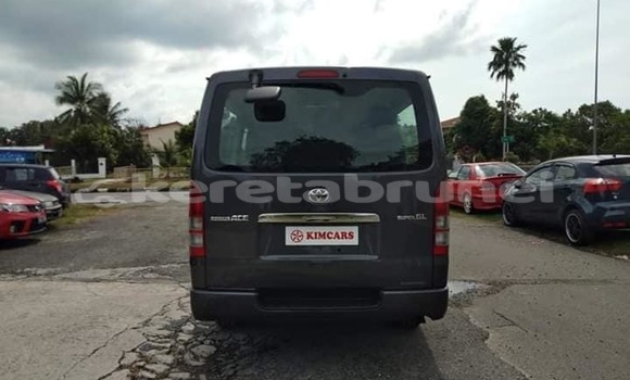 Buy Used Toyota Hiace Other Car in Bandar Seri Begawan in Brunei-Muara Buy Used Toyota Hiace Other Car in Bandar Seri Begawan in Brunei-Muara