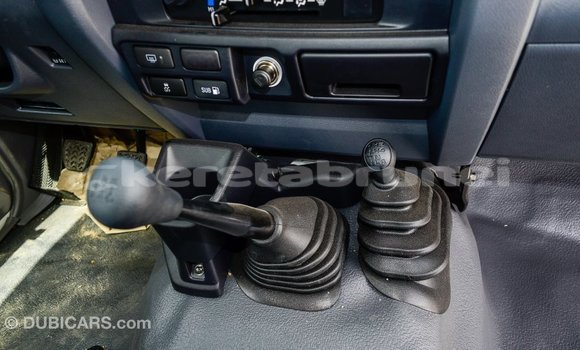 Buy Import Toyota Land Cruiser White Car in Import - Dubai in Belait Buy Import Toyota Land Cruiser White Car in Import - Dubai in Belait