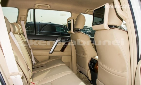 Buy Import Toyota Prado White Car in Import - Dubai in Belait Buy Import Toyota Prado White Car in Import - Dubai in Belait