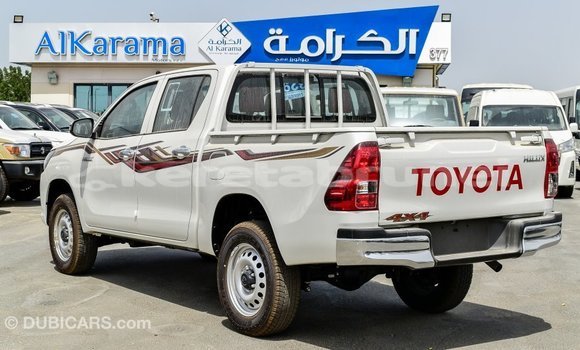 Buy Import Toyota Hilux White Car in Import - Dubai in Belait Buy Import Toyota Hilux White Car in Import - Dubai in Belait