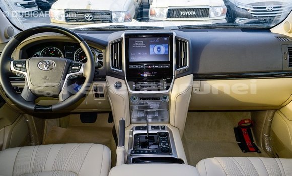 Buy Import Toyota Land Cruiser Black Car in Import - Dubai in Belait Buy Import Toyota Land Cruiser Black Car in Import - Dubai in Belait