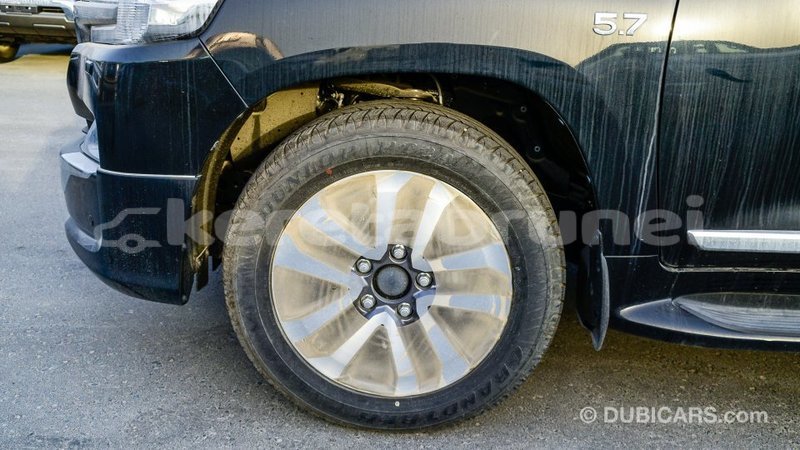 Big with watermark toyota land cruiser belait import dubai 3404