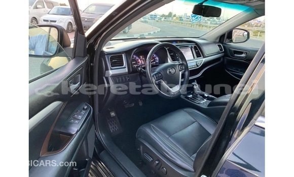 Buy Import Toyota Highlander Black Car in Import - Dubai in Belait Buy Import Toyota Highlander Black Car in Import - Dubai in Belait