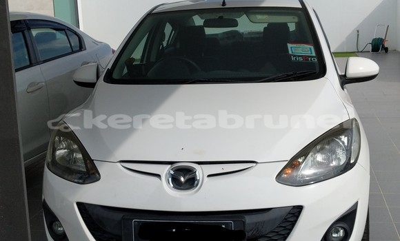 Buy Used Mazda 2 White Car in Bandar Seri Begawan in Brunei-Muara