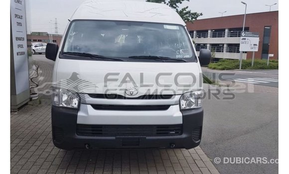 Buy Import Toyota Hiace White Car in Import - Dubai in Belait Buy Import Toyota Hiace White Car in Import - Dubai in Belait