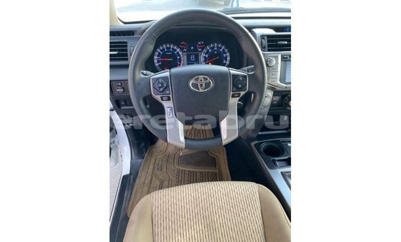 Buy Import Toyota HiAce White Truck in Import - Dubai in Belait Buy Import Toyota HiAce White Truck in Import - Dubai in Belait