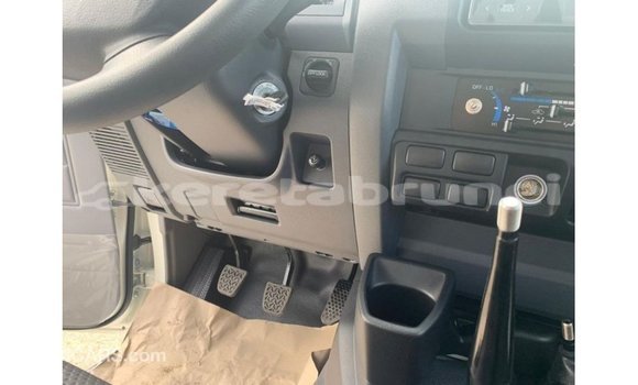 Buy Import Toyota Land Cruiser White Car in Import - Dubai in Belait Buy Import Toyota Land Cruiser White Car in Import - Dubai in Belait