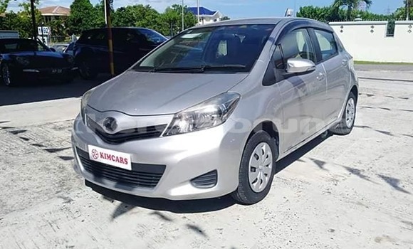 Buy Used Toyota Vitz Silver Car in Bandar Seri Begawan in Brunei-Muara Buy Used Toyota Vitz Silver Car in Bandar Seri Begawan in Brunei-Muara