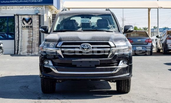 Buy Import Toyota Land Cruiser Black Car in Import - Dubai in Belait Buy Import Toyota Land Cruiser Black Car in Import - Dubai in Belait