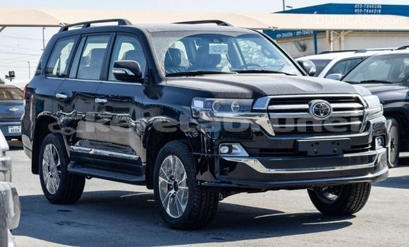 Buy Import Toyota Land Cruiser Black Car in Import - Dubai in Belait Buy Import Toyota Land Cruiser Black Car in Import - Dubai in Belait