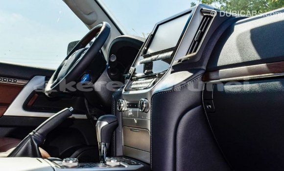 Buy Import Toyota Land Cruiser Black Car in Import - Dubai in Belait Buy Import Toyota Land Cruiser Black Car in Import - Dubai in Belait