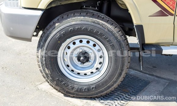 Buy Import Toyota Land Cruiser Beige Car in Import - Dubai in Belait Buy Import Toyota Land Cruiser Beige Car in Import - Dubai in Belait