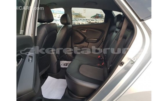 Buy Import Hyundai Tucson Other Car in Import - Dubai in Belait Buy Import Hyundai Tucson Other Car in Import - Dubai in Belait