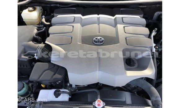 Buy Import Toyota Land Cruiser Black Car in Import - Dubai in Belait Buy Import Toyota Land Cruiser Black Car in Import - Dubai in Belait