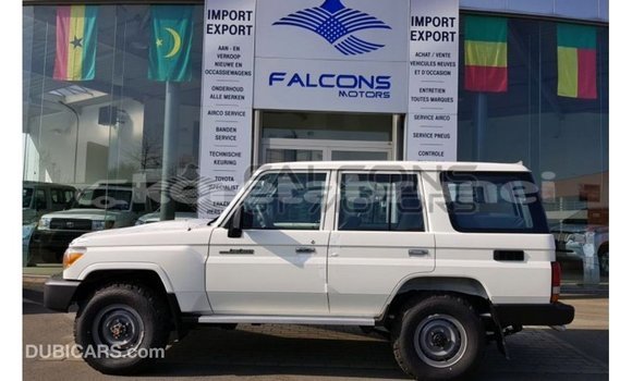 Buy Import Toyota Land Cruiser White Car in Import - Dubai in Belait Buy Import Toyota Land Cruiser White Car in Import - Dubai in Belait