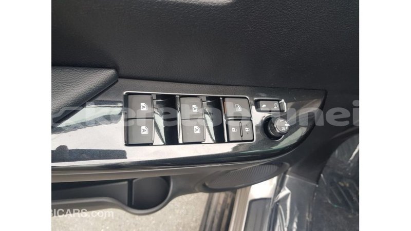 Big with watermark toyota hilux belait import dubai 3463