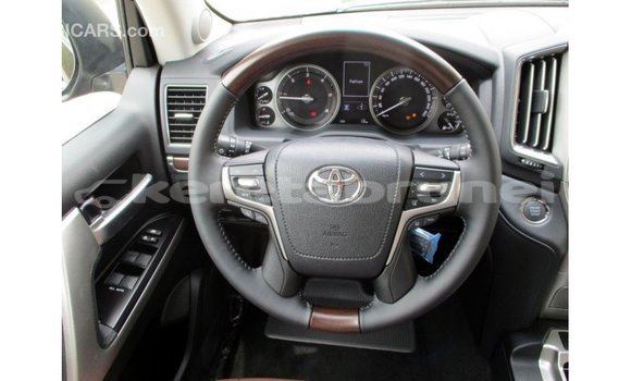 Buy Import Toyota Land Cruiser Black Car in Import - Dubai in Belait Buy Import Toyota Land Cruiser Black Car in Import - Dubai in Belait