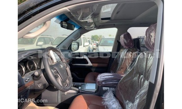 Buy Import Toyota Land Cruiser Black Car in Import - Dubai in Belait Buy Import Toyota Land Cruiser Black Car in Import - Dubai in Belait