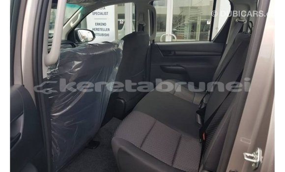 Buy Import Toyota Hilux Other Car in Import - Dubai in Belait Buy Import Toyota Hilux Other Car in Import - Dubai in Belait