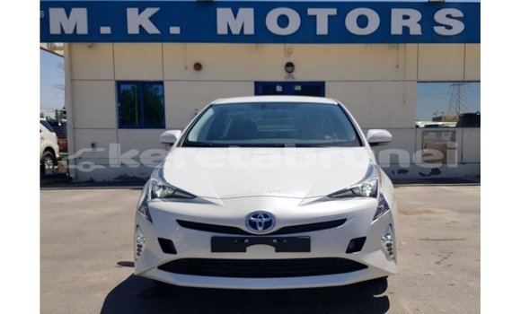 Buy Import Toyota Prius White Car in Import - Dubai in Belait Buy Import Toyota Prius White Car in Import - Dubai in Belait