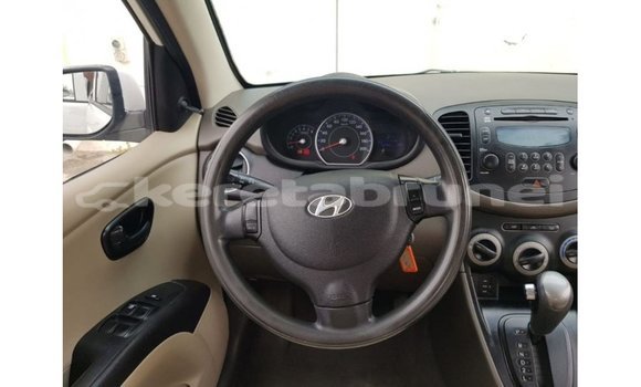 Buy Import Hyundai i10 White Car in Import - Dubai in Belait Buy Import Hyundai i10 White Car in Import - Dubai in Belait