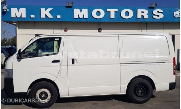 Buy Import Toyota Hiace White Car in Import - Dubai in Belait Buy Import Toyota Hiace White Car in Import - Dubai in Belait