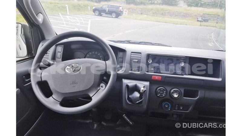 Big with watermark toyota hiace belait import dubai 3495