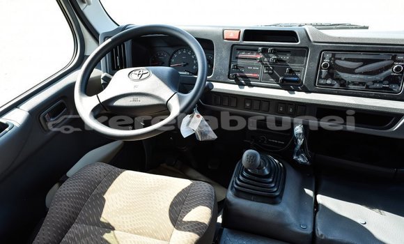 Buy Import Toyota Coaster White Car in Import - Dubai in Belait Buy Import Toyota Coaster White Car in Import - Dubai in Belait