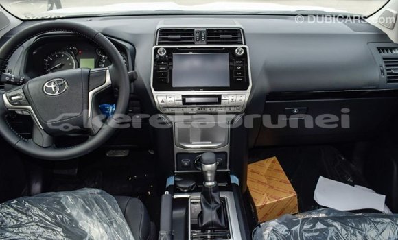 Buy Import Toyota Prado Black Car in Import - Dubai in Belait Buy Import Toyota Prado Black Car in Import - Dubai in Belait