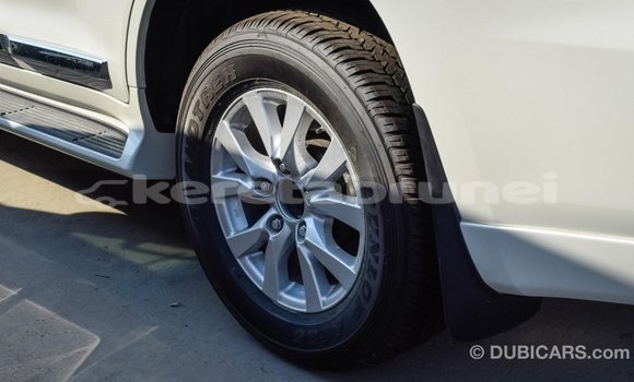 Buy Import Toyota Land Cruiser White Car in Import - Dubai in Belait Buy Import Toyota Land Cruiser White Car in Import - Dubai in Belait