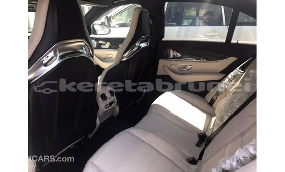Buy Import Mercedes-Benz 190 Other Car in Import - Dubai in Belait Buy Import Mercedes-Benz 190 Other Car in Import - Dubai in Belait