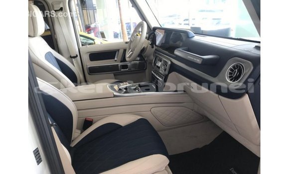 Buy Import Mercedes-Benz 190 White Car in Import - Dubai in Belait Buy Import Mercedes-Benz 190 White Car in Import - Dubai in Belait