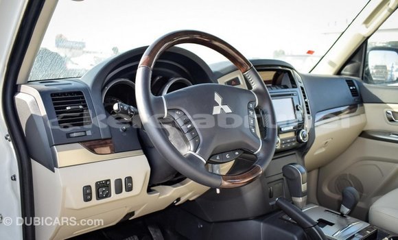 Buy Import Mitsubishi Pajero White Car in Import - Dubai in Belait Buy Import Mitsubishi Pajero White Car in Import - Dubai in Belait