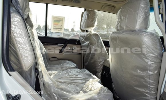 Buy Import Mitsubishi Pajero White Car in Import - Dubai in Belait Buy Import Mitsubishi Pajero White Car in Import - Dubai in Belait