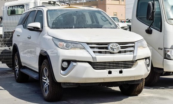 Buy Import Toyota Fortuner White Car in Import - Dubai in Belait Buy Import Toyota Fortuner White Car in Import - Dubai in Belait